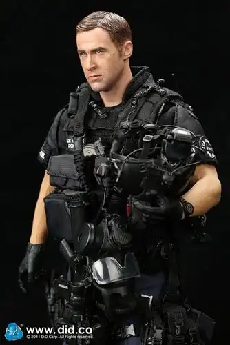 DID LAPD Swat : Assaulter Driver Actionfigur 1:6 Ryan Gosling Neu (L) *