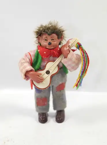 Original MECKI Igel - Peter als Musiker mit Gitarre Figur MADE IN AUSTRIA (K25)*