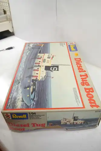 REVELL 5019 Diesel Tug Boat Boot Plastik Modellbausatz 1:94  *F9