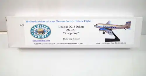 SAAMUSEUM SOCIETY Douglas DC-3 Dakota ZS-BXF Klapperkop Flugzeugmodell 1:100 K69