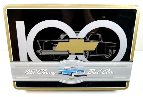 AMT 100 Years of Chevrolet   1957 Chevy Bel Air Plastik Modellbausatz 1:25 (F24)