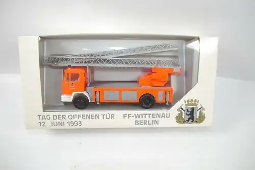 Herpa  Feuerwehr  FF - Wittenau Berlin 1:87 Tag der öffenen Tür 12.6.1993  (K24)