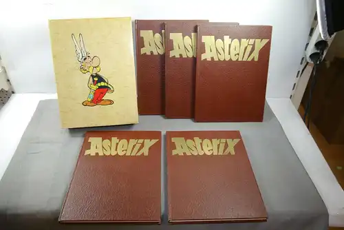 Asterix erste Gesamtausgabe in Kunstleder + Pappschuber Nr. 1-20 5 HC Z: 3 MF10