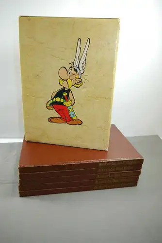 Asterix erste Gesamtausgabe in Kunstleder + Pappschuber Nr. 1-20 5 HC Z: 3 MF10