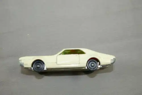 SIKU V267 Oldsmobile Toronado weiß 8,5cm (K66) #8