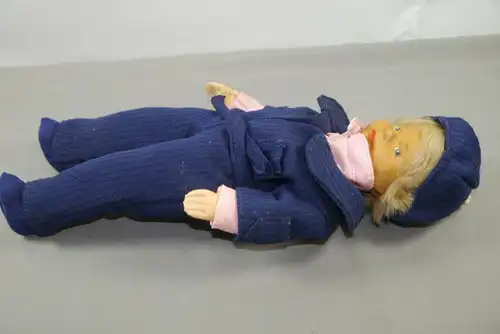Krahmer Puppe Holzkopf  Kuck in die Welt Mädchen im Overall  DDR 35cm  (K62 )C