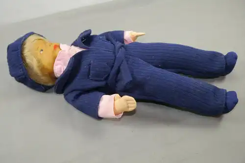 Krahmer Puppe Holzkopf  Kuck in die Welt Mädchen im Overall  DDR 35cm  (K62 )C