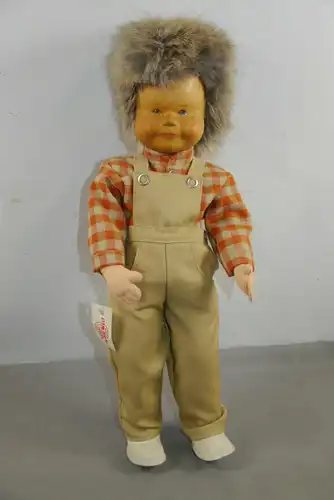 Krahmer Puppe Holzkopf  Kuck in die Welt Junge mit Fellmütze  DDR 35cm  (K62 )A