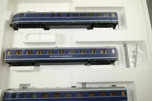 Liliput 126032 3-tlg. DC Dieseltriebwagen VT06 DB  mit OVP H0 1:87 (F11)