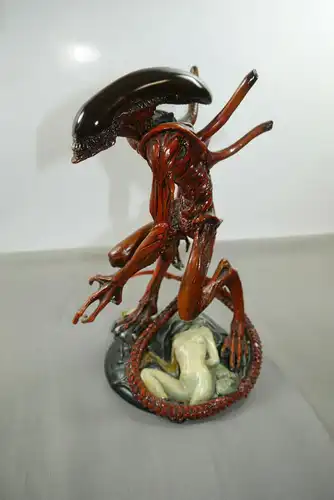 ALIENS Alien Warrior Statue  Actionfigur Sideshow ca. 28cm mit Box (L)