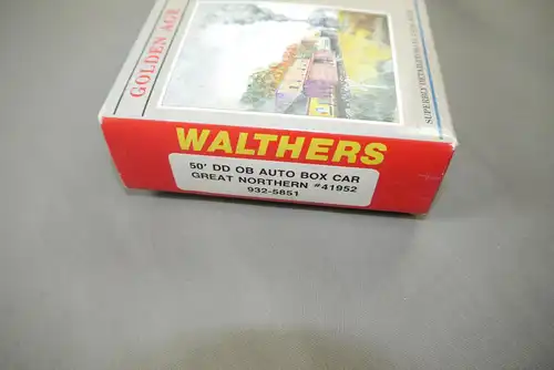 Walther 50´DD OB Auto Box Car Great Northern # 41952 932-5851 (MF17)G