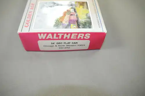 Walther 54`GSC Flat Car Chicago & North Western #3024  932-3762 (MF17)E