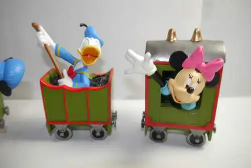 Disney Zug  Lokomotive Mickey Mouse Minie Mouse Pluto Donald Resin