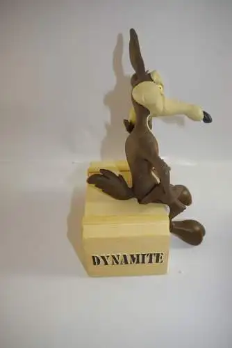 Looney Tunes Wile E. Coyote Dynamite Kiste David Kracov   Resin Figur ca. 19cm