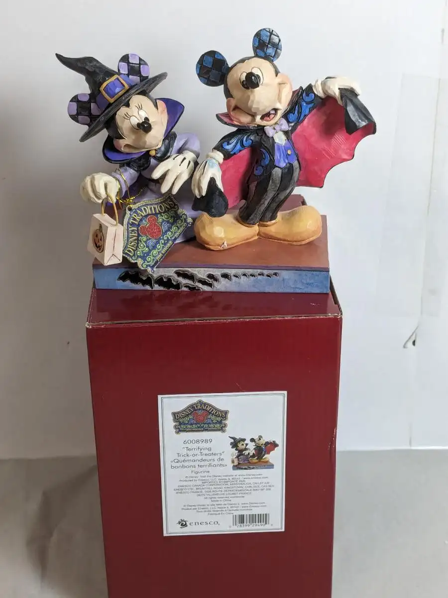 Disney Showcase Jim Shore  Hexe Minnie  & Micky Vampire 6008989
