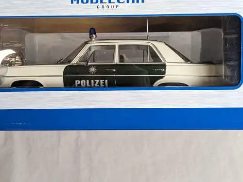 MCG  Mercedes  220/8 W115 Polizei   1/18  OVP  F30