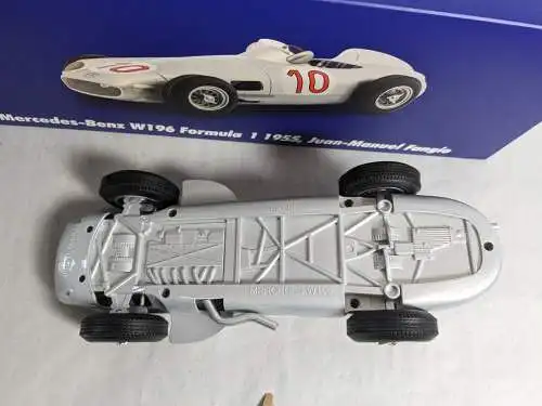 Mercedes -Benz W196 Formula 1 1955  Fangio Werk 83 CK Modell  1/18  F30