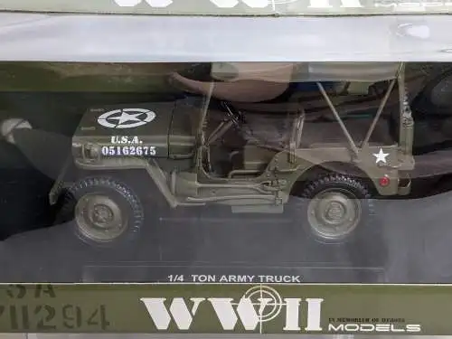 Welly WWII Willys Jeep US Army 1941 1/4 Ton Army Truck olive grün  1/18   F17