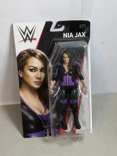 WWE #79 Nia Jax 16cm Mattel FMD42  K27 A