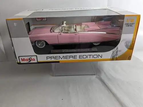 Cadillac Eldorado Biarritz 1959  pink  1/18  Maisto  F22