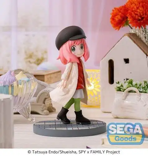 Sega Spy × Family Luminasta  Anya Forger Stylish Look Vol. 1 15 cm 2P