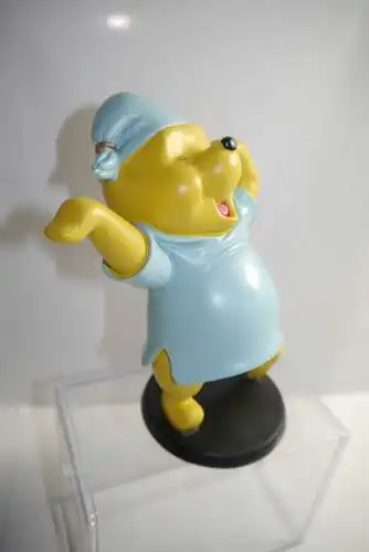 Disney Winnie the Pooh gähnen yawing  classsic  Resin Figur ca. 19cm Rutten