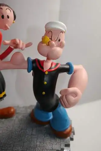 Popeye & Olive swooning  Resin Figur ca. 22cm 2004 Rutten