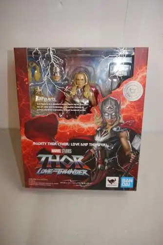 S.H. Figuarts Thor: Love & Thunder Mighty Thor 15 cm Bandai  LAD