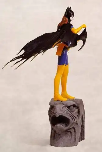 DC Fantasy Figure Gallery Statue 1/6 Batgirl Web Exclusive Luis Royo  ( LAD )*