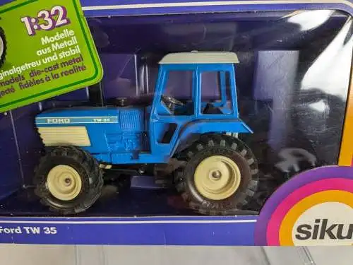 Siku  2855 Ford TW 35 blau die-cast 1/32 mit ovp F23