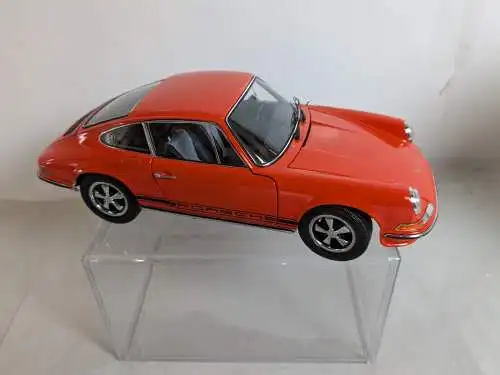 Schuco Porsche 911S Coupe rot  Edition 1/18 mit ovp  F18