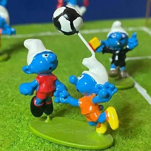 DIE SCHLÜMPFE Smurfs Schlumpf Das Fußballspiel  Pixi 6475 Metall