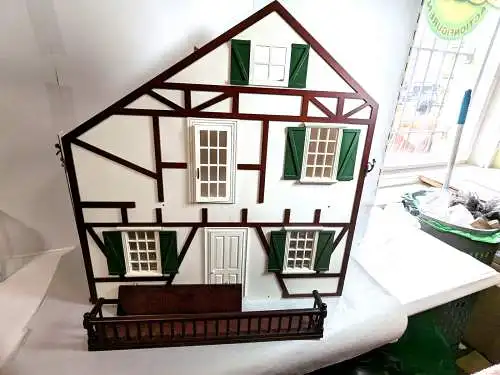 Goebel  M.J. Hummel Puppenstube -Haus  + 8 Einrichtungen Figur Reutter 2016  F30