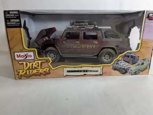 Hummer H2 SUT Concept Trophy  1/18 Dirt Riders  Maisto  F6