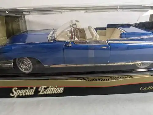 Cadillac Eldorado Biarritz 1959  blau  1/18 Special Edition   Maisto  F2