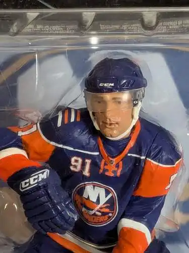 NHL John Tavares   Eishockey Serie 2 Figur ovp McFarlane K11