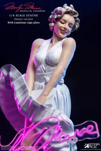 Marilyn monroe 1/4 deluxe resin statue  Infinite Statue