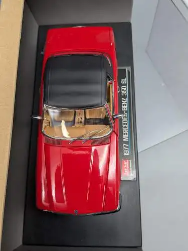 Sun Star 1977 Mercedes Benz 350 SL Rot   1/18 in  OVP  F13