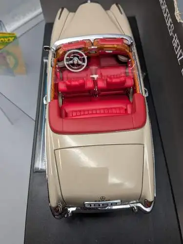 Sun Star 1958 Mercedes Benz 220SE Cabriolet  braun  1/18 in  OVP  F13