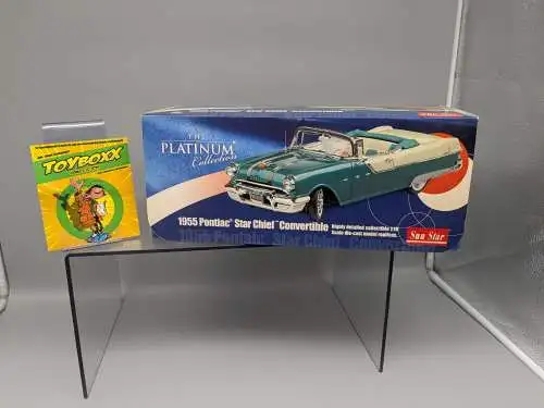 Sun Star  Patinum Collection  1955 Pontiac Star Chief   1/18 in  OVP  F16