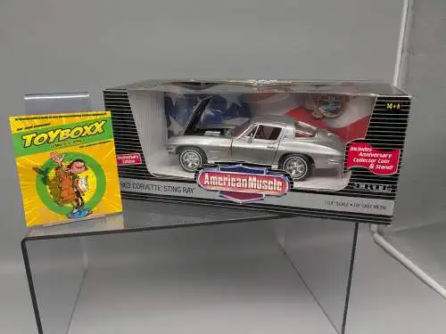 Ertl American Muscle 1963 Corvette Strig Ray silber 1/18 in  OVP  F112