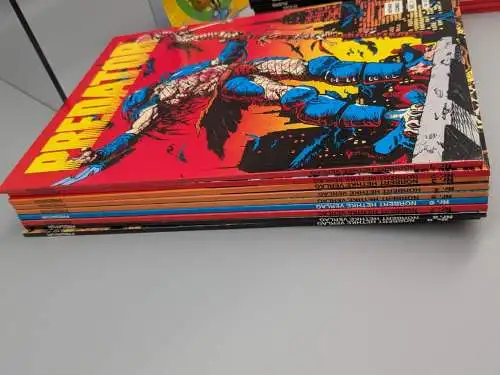 Predator 1-9 + Aliens  1-9  Softcover Album Comic Hethke   Z : 1 / 2+  B5