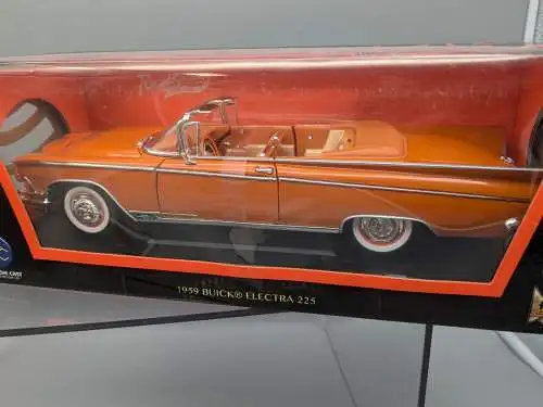 Road Signature  1959 Buick electra 225 orange  1/18 in  OVP  F16