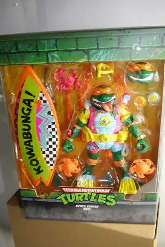 Teenage Mutant Ninja Turtles Ultimates  Sewer Surfer Mike 18 cm  Super7 OAL