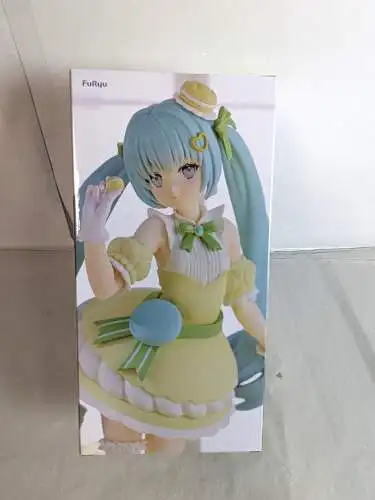 Furyu Hatsune Miku Exceed Creative SweetSweets Macaroon Citron Color Ver 2F