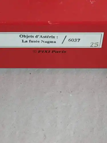 ASTERIX & OBELIX Objet d' ASTERIX  RAKETE NAGMA lim.   PIXI 6037