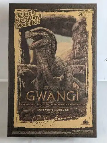 HARRYHAUSEN GWANGI MODEL KIT 12 inch Star ACE LAD