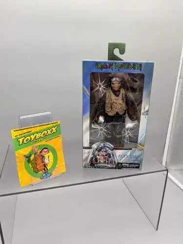 Neca Iron Maiden Retro Aces High Eddie  Actionfigur 20 cm 1A