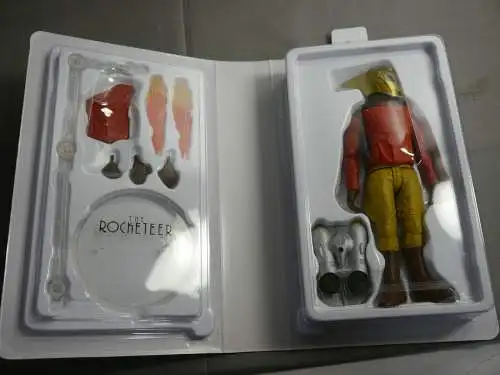 Rocketeer Deluxe VHS Box Set SDCC 2021 Previews Exclusive 18 cm Diamond   KBB