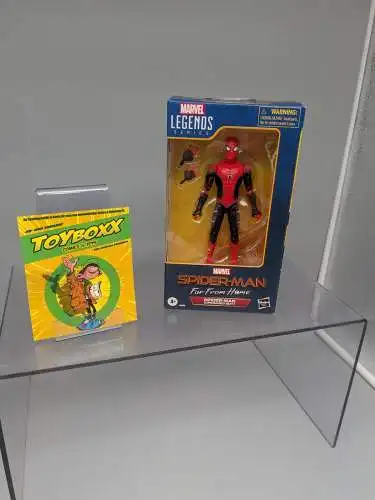 Spider-Man: Far From Home Marvel Legends  Spider-Man (Upgraded Suit) Hasbro  1L